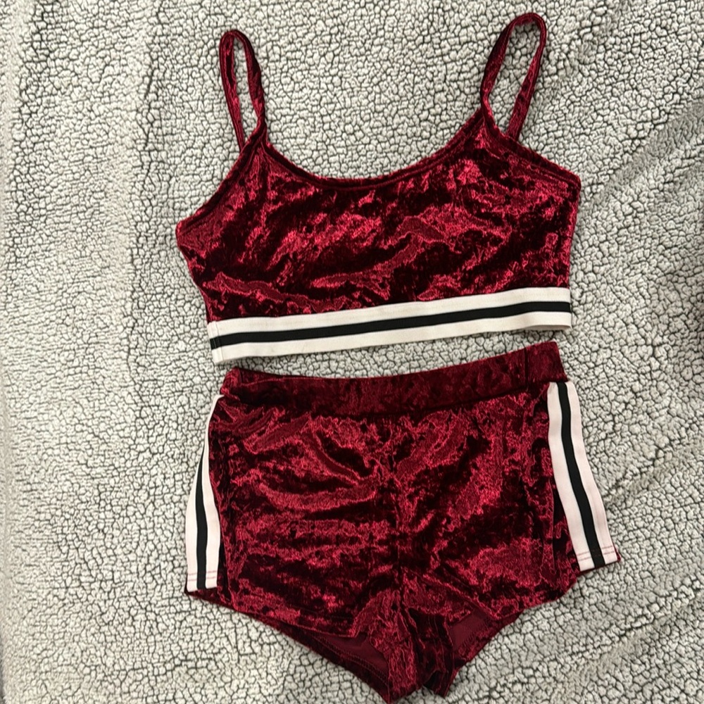 Micomico Velvet Wine Two Piece Short Set.